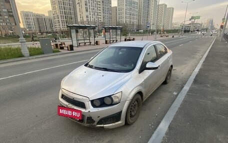 Chevrolet Aveo III, 2013 год, 600 000 рублей, 3 фотография