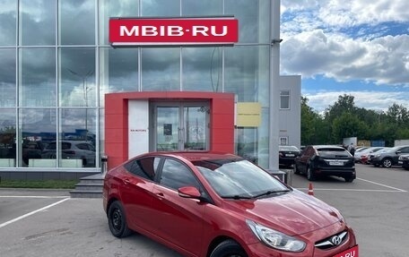 Hyundai Solaris II рестайлинг, 2011 год, 889 000 рублей, 3 фотография