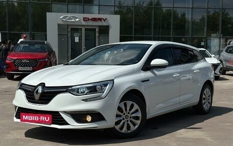 Renault Megane IV, 2018 год, 1 312 000 рублей, 2 фотография