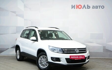 Volkswagen Tiguan I, 2014 год, 1 830 000 рублей, 3 фотография