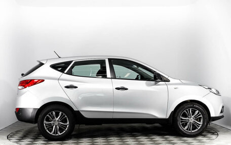 Hyundai ix35 I рестайлинг, 2013 год, 1 400 000 рублей, 4 фотография