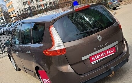 Renault Scenic III, 2010 год, 750 000 рублей, 3 фотография