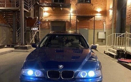 BMW 5 серия, 2002 год, 600 000 рублей, 2 фотография