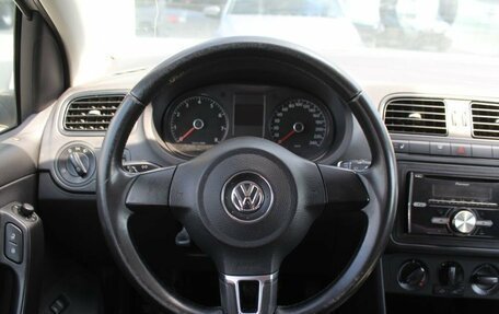 Volkswagen Polo VI (EU Market), 2011 год, 880 000 рублей, 10 фотография