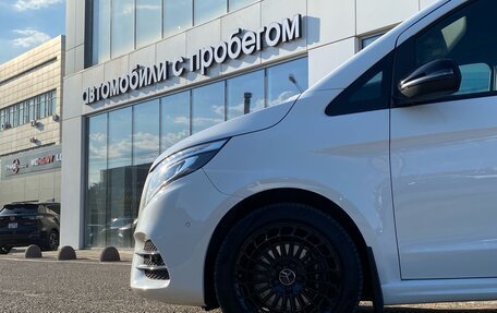 Mercedes-Benz V-Класс, 2018 год, 5 990 000 рублей, 6 фотография