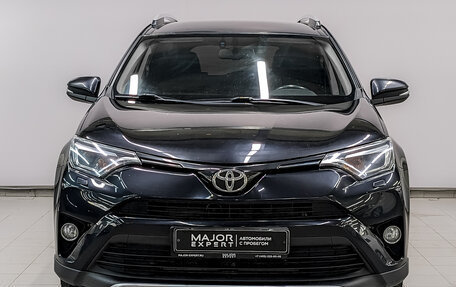 Toyota RAV4, 2018 год, 2 330 000 рублей, 2 фотография