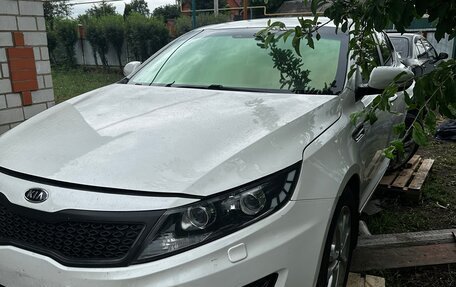 KIA Optima III, 2011 год, 900 000 рублей, 3 фотография