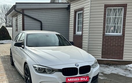 BMW 3 серия, 2016 год, 2 990 000 рублей, 2 фотография