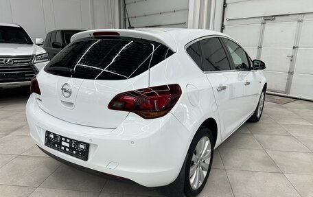 Opel Astra J, 2011 год, 759 000 рублей, 4 фотография