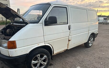 Volkswagen Transporter T4, 1991 год, 195 000 рублей, 3 фотография