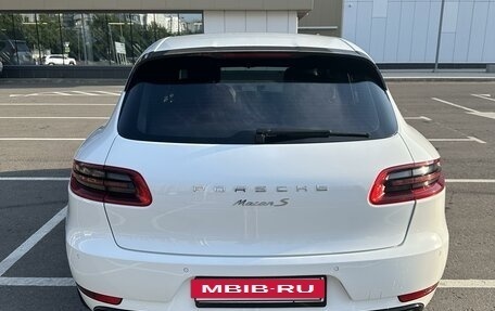 Porsche Macan I рестайлинг, 2015 год, 3 000 000 рублей, 4 фотография