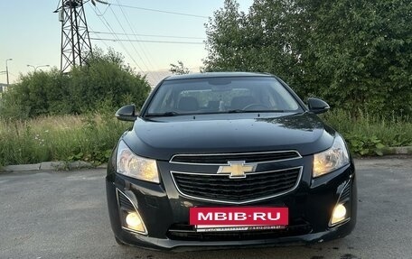 Chevrolet Cruze II, 2014 год, 850 000 рублей, 4 фотография