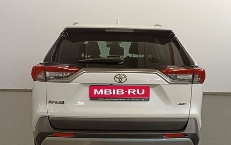Toyota RAV4, 2021 год, 3 999 000 рублей, 4 фотография