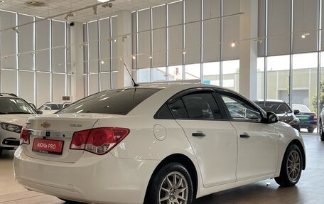 Chevrolet Cruze II, 2011 год, 790 000 рублей, 5 фотография