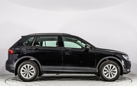 Volkswagen Tiguan II, 2019 год, 2 549 879 рублей, 4 фотография