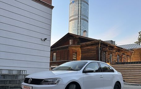 Volkswagen Jetta VI, 2016 год, 1 450 000 рублей, 3 фотография