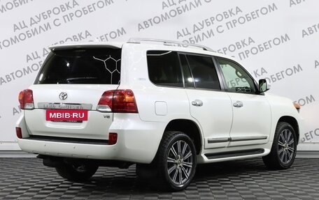 Toyota Land Cruiser 200, 2014 год, 6 049 000 рублей, 2 фотография