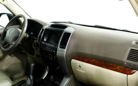 Toyota Land Cruiser Prado 120 рестайлинг, 2004 год, 1 770 000 рублей, 9 фотография