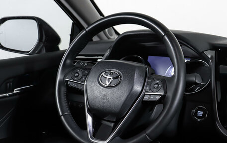 Toyota Camry, 2022 год, 4 500 000 рублей, 17 фотография
