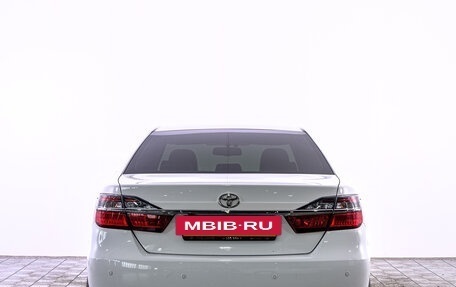 Toyota Camry, 2015 год, 2 569 000 рублей, 6 фотография