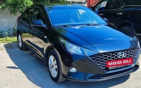 Hyundai Solaris II рестайлинг, 2020 год, 1 650 000 рублей, 2 фотография