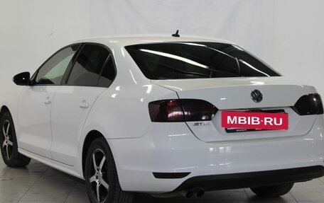 Volkswagen Jetta VI, 2011 год, 1 049 000 рублей, 7 фотография