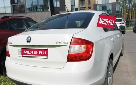 Skoda Rapid I, 2015 год, 727 000 рублей, 4 фотография