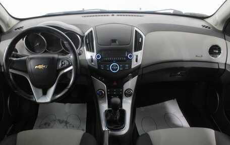 Chevrolet Cruze II, 2013 год, 830 000 рублей, 11 фотография