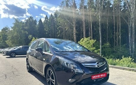 Opel Zafira C рестайлинг, 2012 год, 1 230 000 рублей, 1 фотография