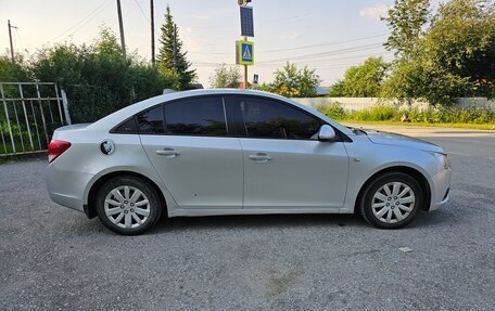 Chevrolet Cruze II, 2010 год, 780 000 рублей, 1 фотография