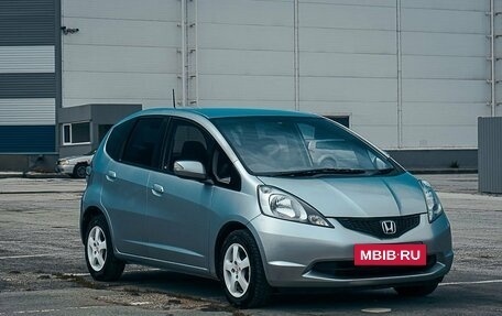 Honda Fit III, 2008 год, 775 000 рублей, 4 фотография