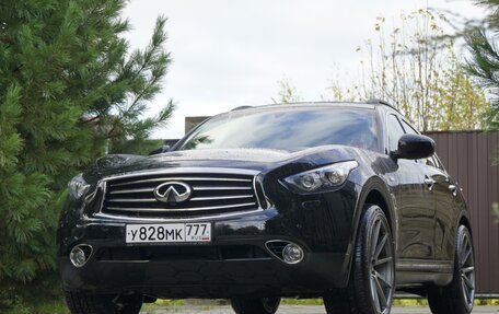 Infiniti QX70, 2014 год, 3 350 000 рублей, 1 фотография