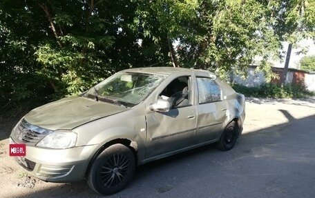 Renault Logan I, 2013 год, 200 000 рублей, 1 фотография