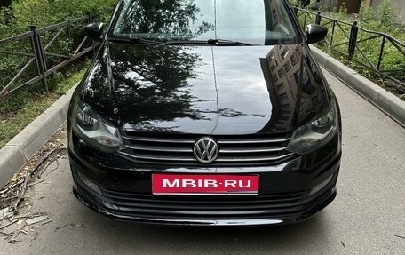 Volkswagen Polo VI (EU Market), 2017 год, 949 000 рублей, 1 фотография