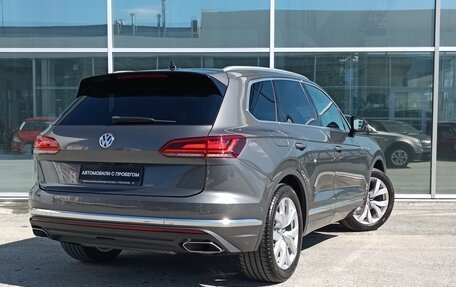 Volkswagen Touareg III, 2020 год, 6 600 000 рублей, 8 фотография