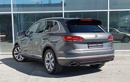 Volkswagen Touareg III, 2020 год, 6 600 000 рублей, 7 фотография