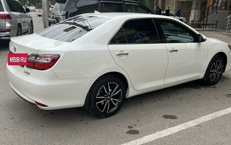 Toyota Camry, 2017 год, 2 700 000 рублей, 3 фотография