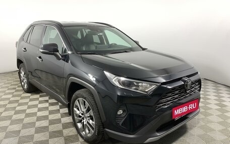 Toyota RAV4, 2021 год, 3 750 000 рублей, 3 фотография