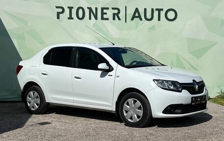 Renault Logan II, 2018 год, 855 000 рублей, 3 фотография