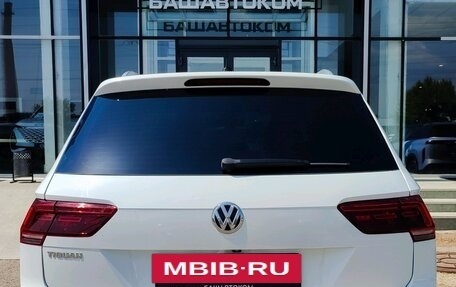 Volkswagen Tiguan II, 2019 год, 2 790 000 рублей, 4 фотография