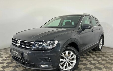 Volkswagen Tiguan II, 2017 год, 1 837 000 рублей, 1 фотография