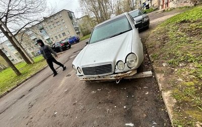 Mercedes-Benz E-Класс, 1997 год, 150 000 рублей, 1 фотография