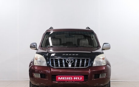 Toyota Land Cruiser Prado 120 рестайлинг, 2005 год, 2 149 000 рублей, 2 фотография