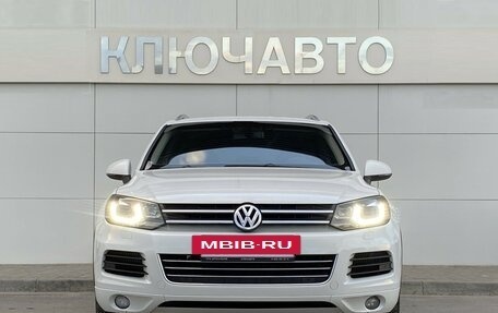 Volkswagen Touareg III, 2012 год, 2 299 000 рублей, 3 фотография