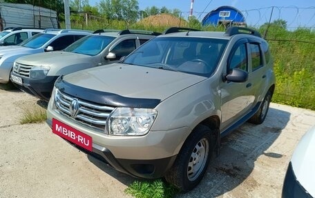 Renault Duster I рестайлинг, 2013 год, 735 000 рублей, 2 фотография