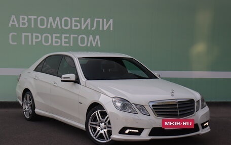 Mercedes-Benz E-Класс, 2010 год, 1 600 000 рублей, 3 фотография