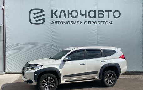 Mitsubishi Pajero Sport III рестайлинг, 2018 год, 3 195 000 рублей, 1 фотография