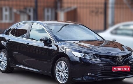 Toyota Camry, 2020 год, 3 050 000 рублей, 1 фотография