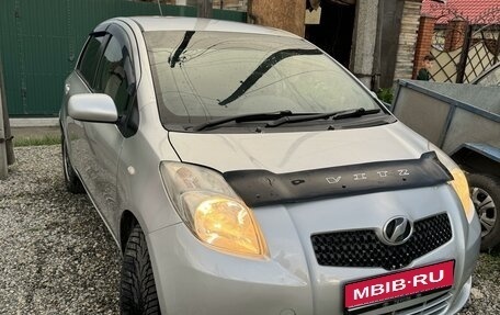 Toyota Vitz, 2005 год, 560 000 рублей, 1 фотография