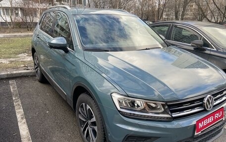 Volkswagen Tiguan II, 2020 год, 4 000 000 рублей, 6 фотография